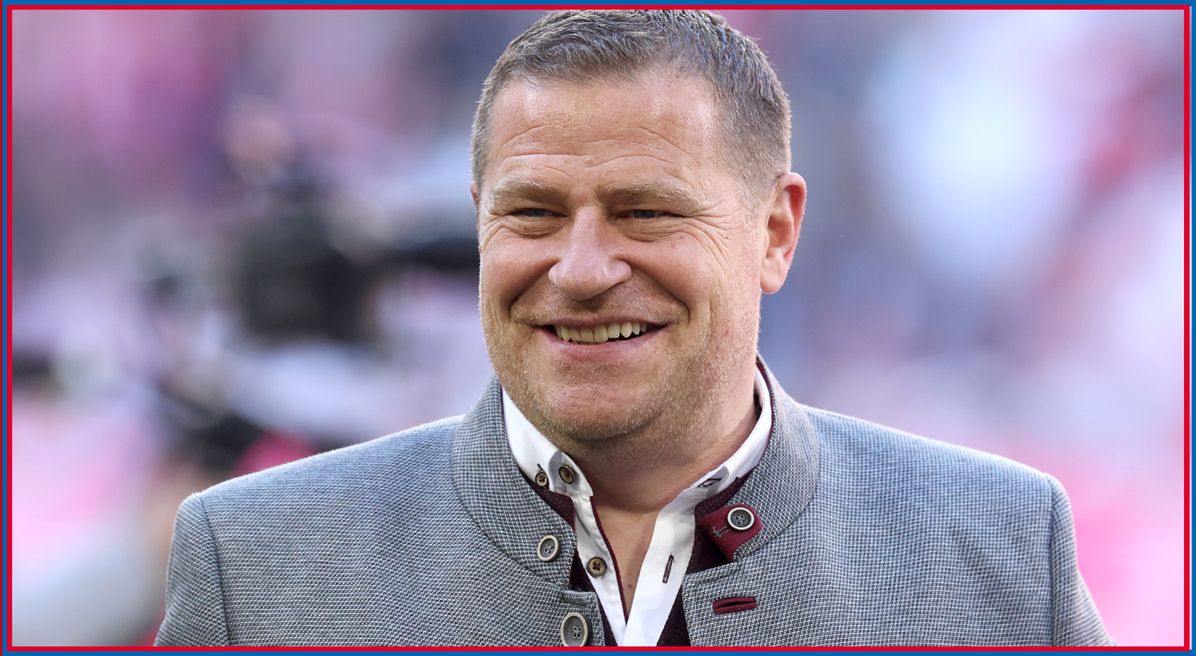 Max Eberl smiling during Bayern Munich match