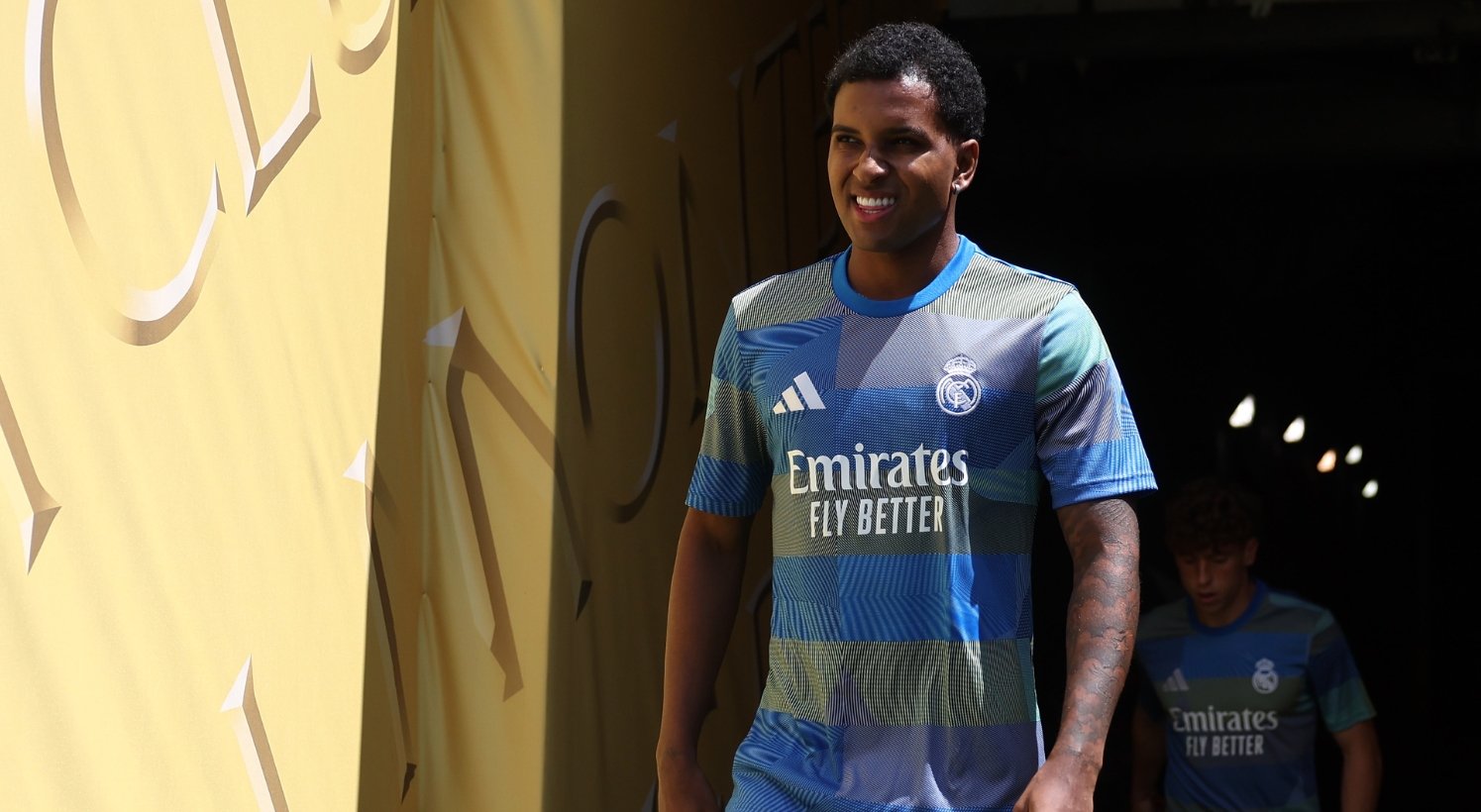 Rodrygo enters pitch ahead of Club World Cup match