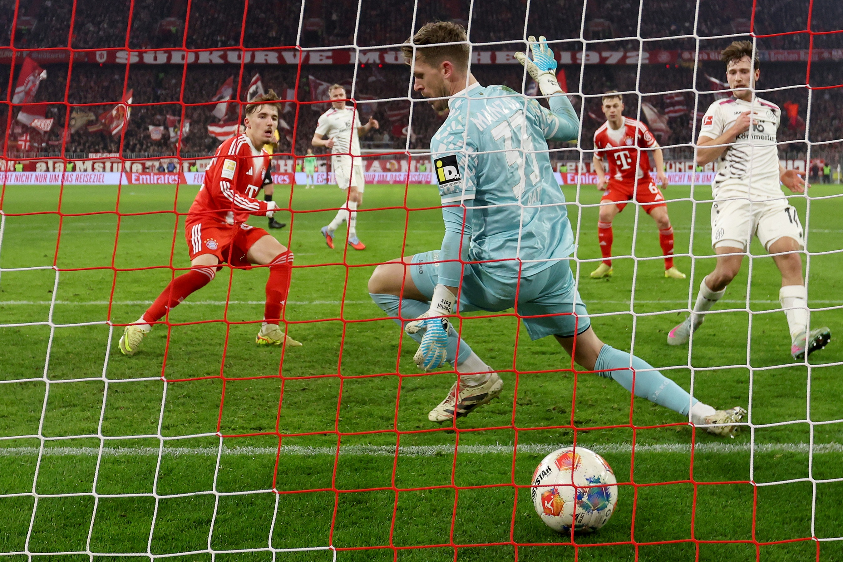 Lennart Karl scores a goal vs FSV Mainz.