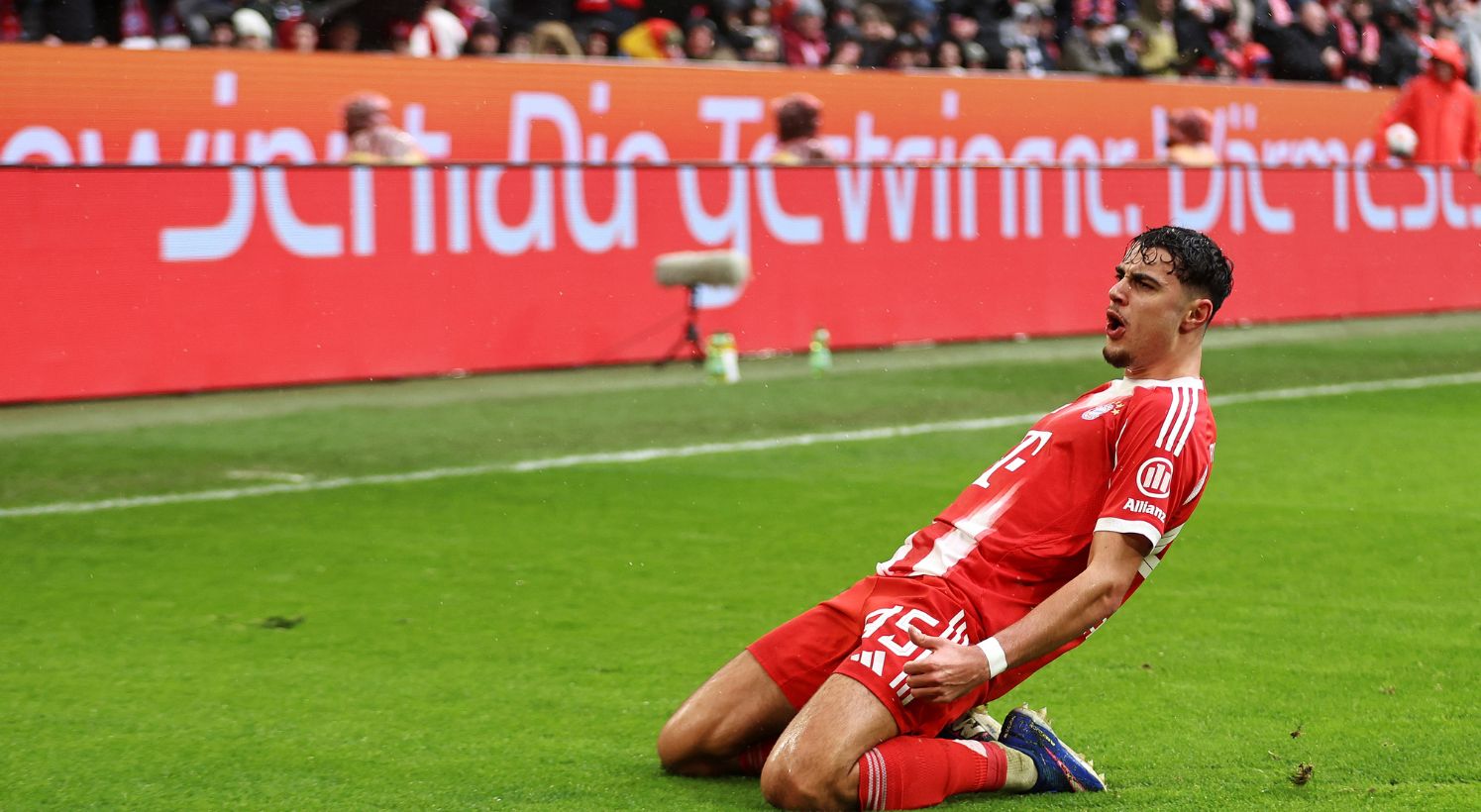 Aleksandar Pavlovic celebrates his goal